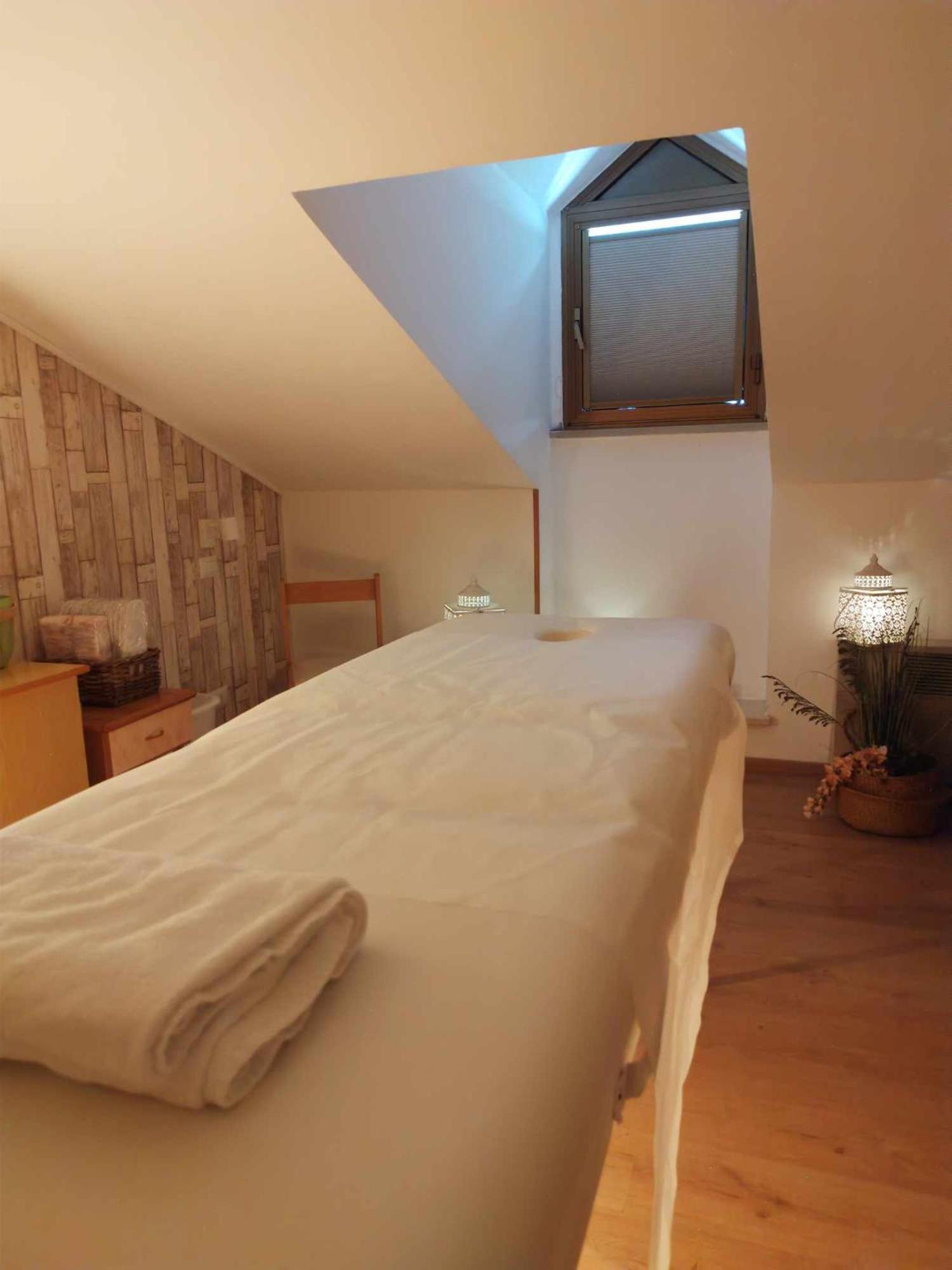 Hotel Pineta Ristorante Country House In Fabriano Campodonico  Exteriör bild